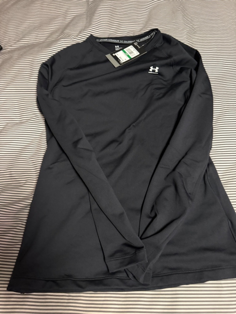 Women’s under armour cold gear NWT size Lg